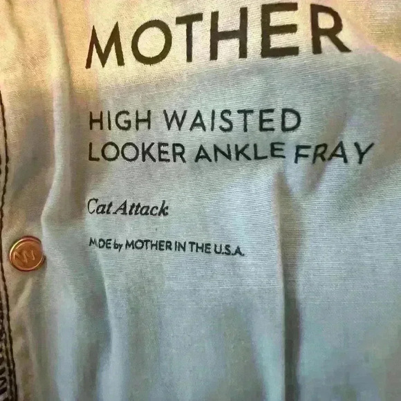 Mother High Waisted Looker Ankle Fray Jeans - Picture 9 of 9